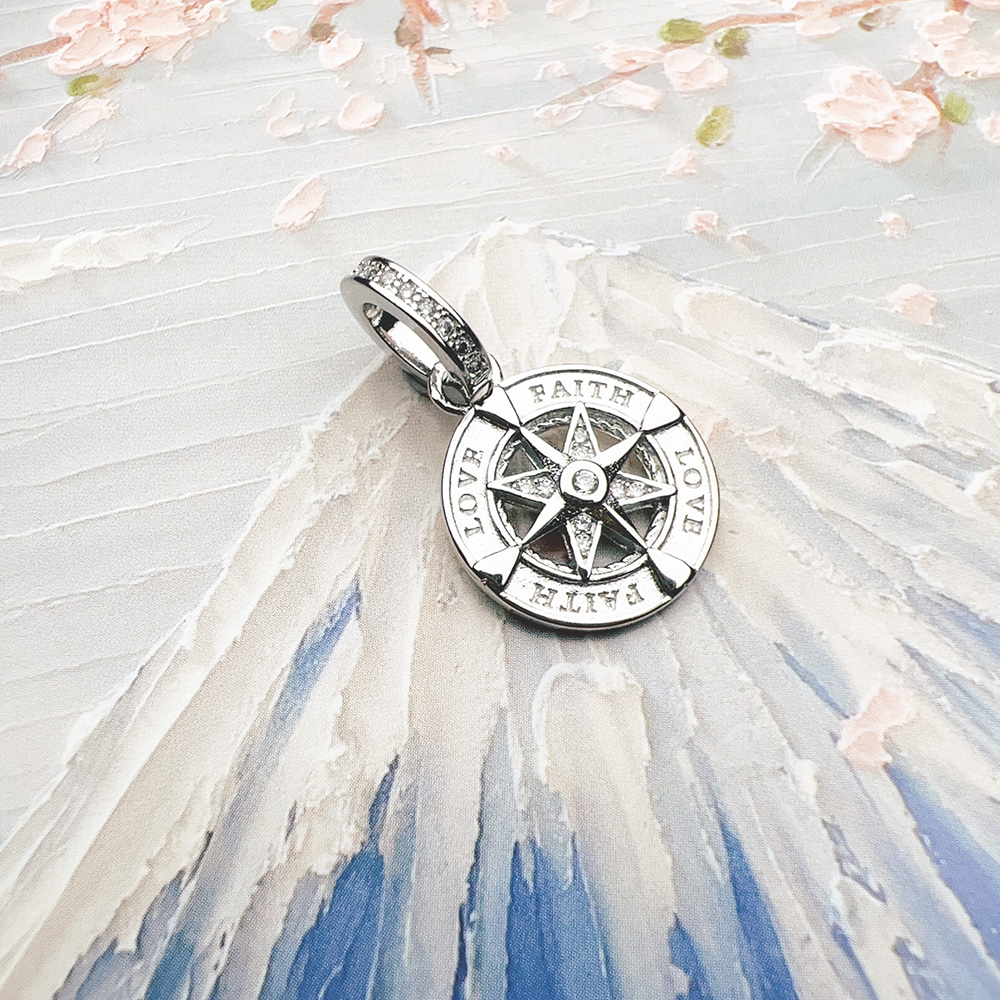 Pendant  Faith, Hope and Love  - Men Accessories Brands recension och pris