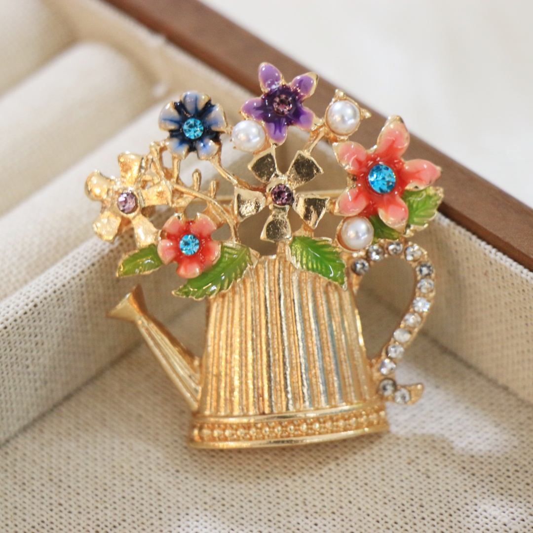 Baroque Luxury Floral Bouquet  - Men Accessories Bouquet recension och pris