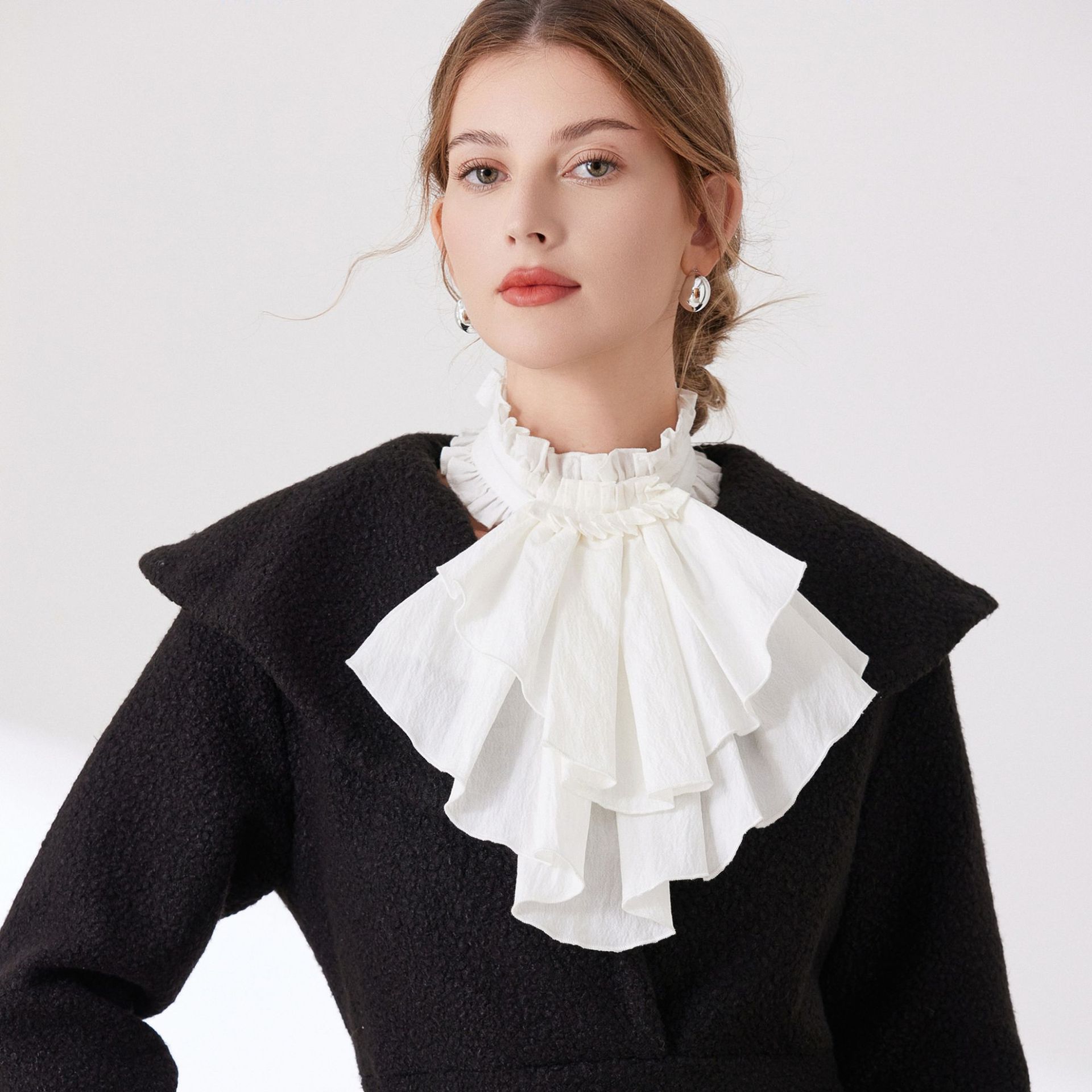 Victorian Jabot for Women Men  - Men'S Victorian Accessories recension och pris